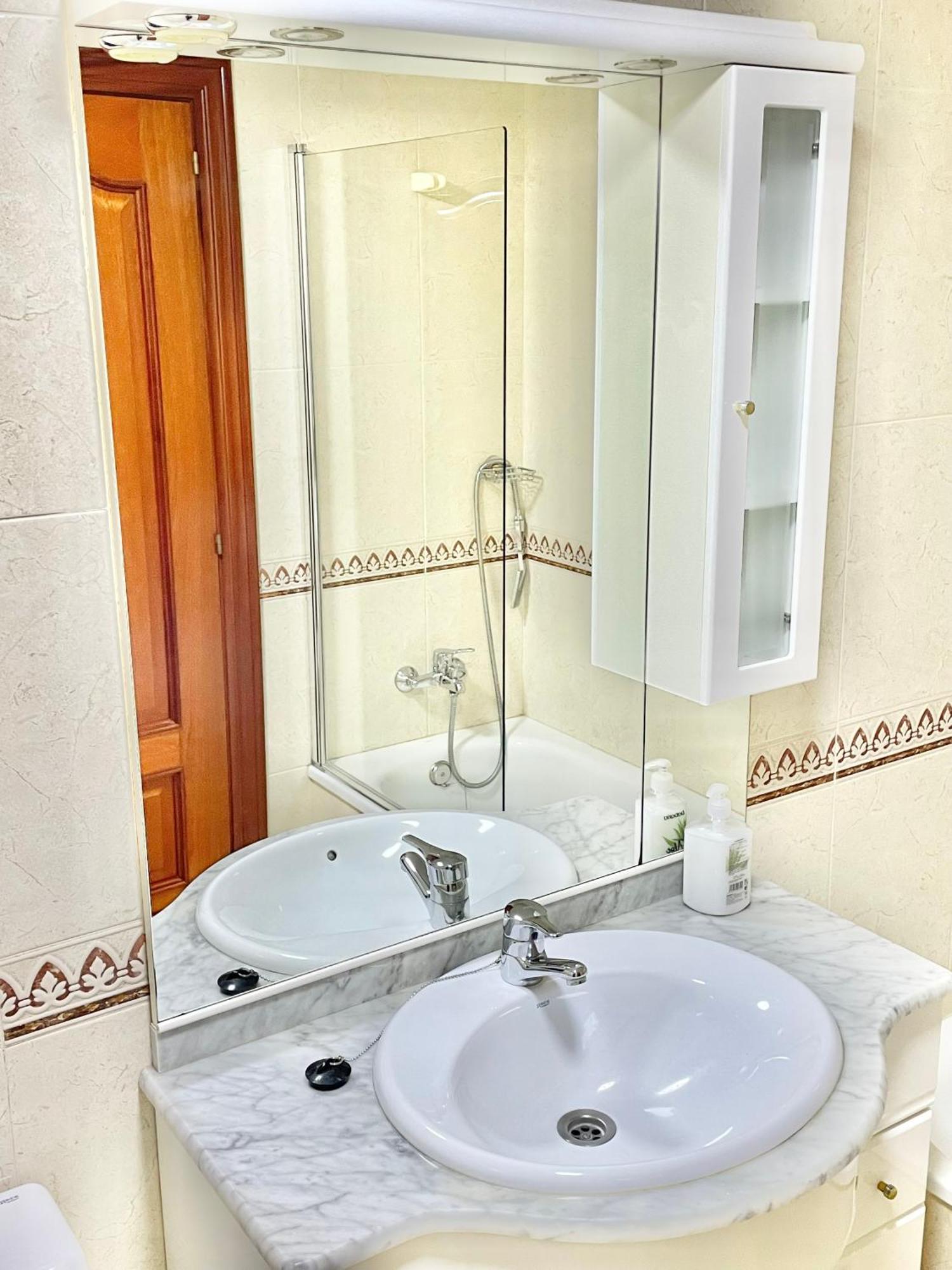 Casa Lur Wifi Y Parking Privado Incluido Apartment Хихон Екстериор снимка