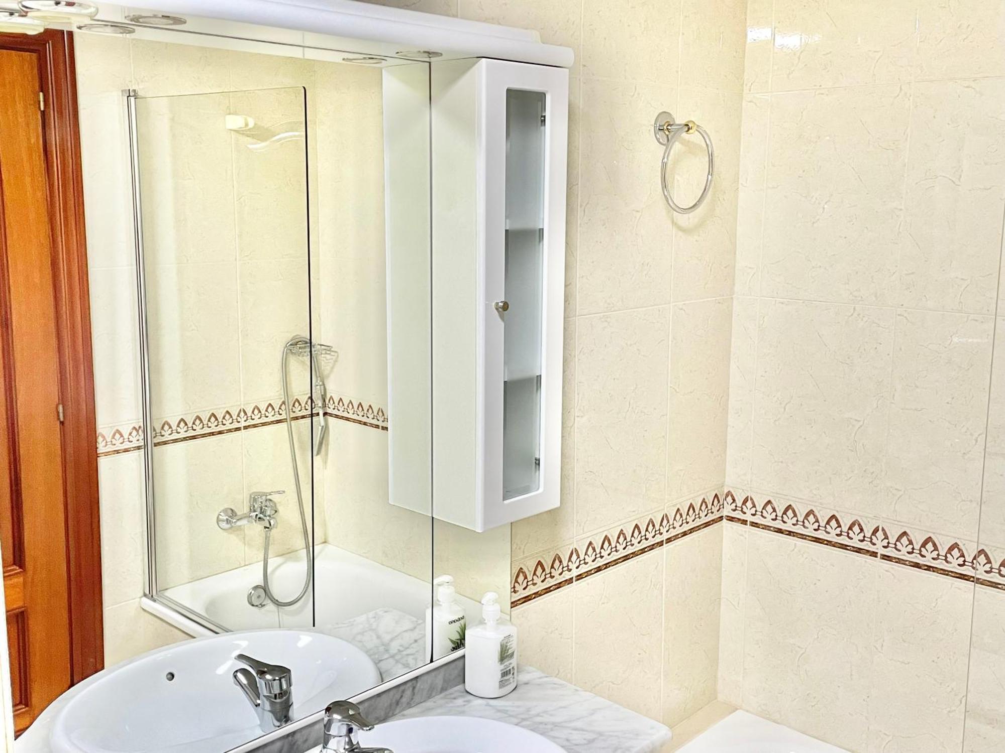 Casa Lur Wifi Y Parking Privado Incluido Apartment Хихон Екстериор снимка