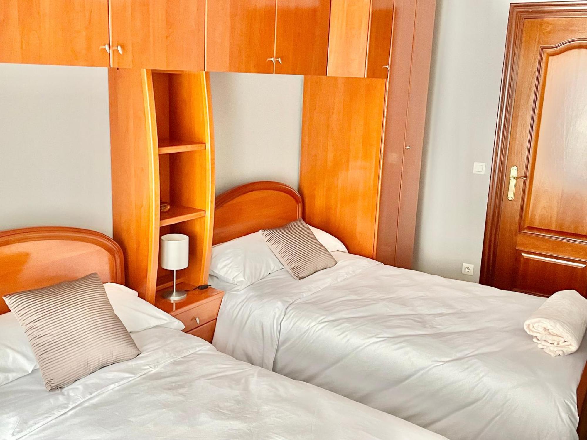 Casa Lur Wifi Y Parking Privado Incluido Apartment Хихон Екстериор снимка